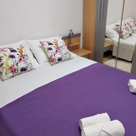 Apartment Savic Starigrad Paklenica Exterior photo