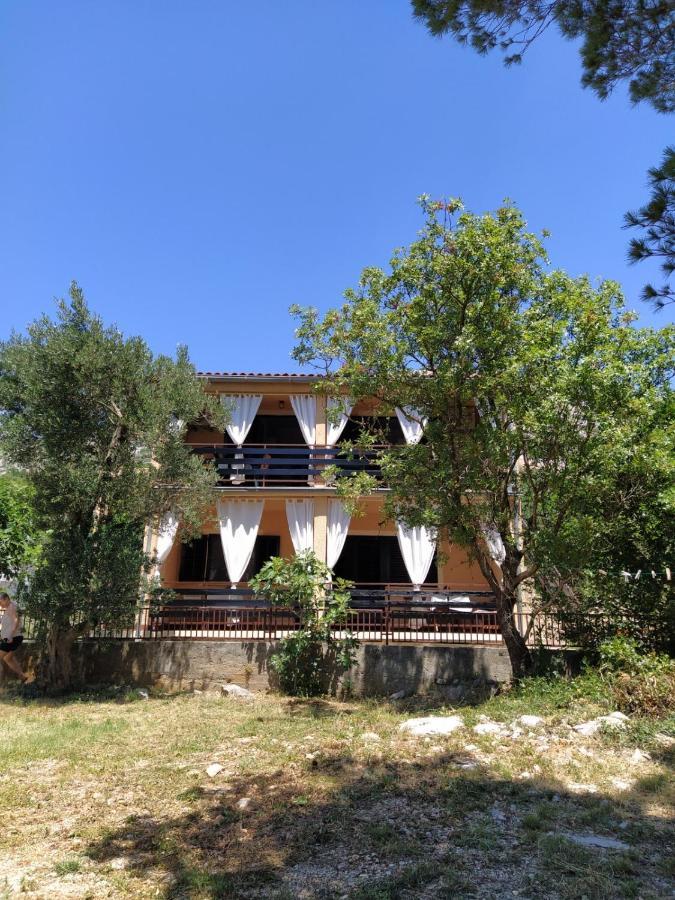 Apartment Savic Starigrad Paklenica Exterior photo